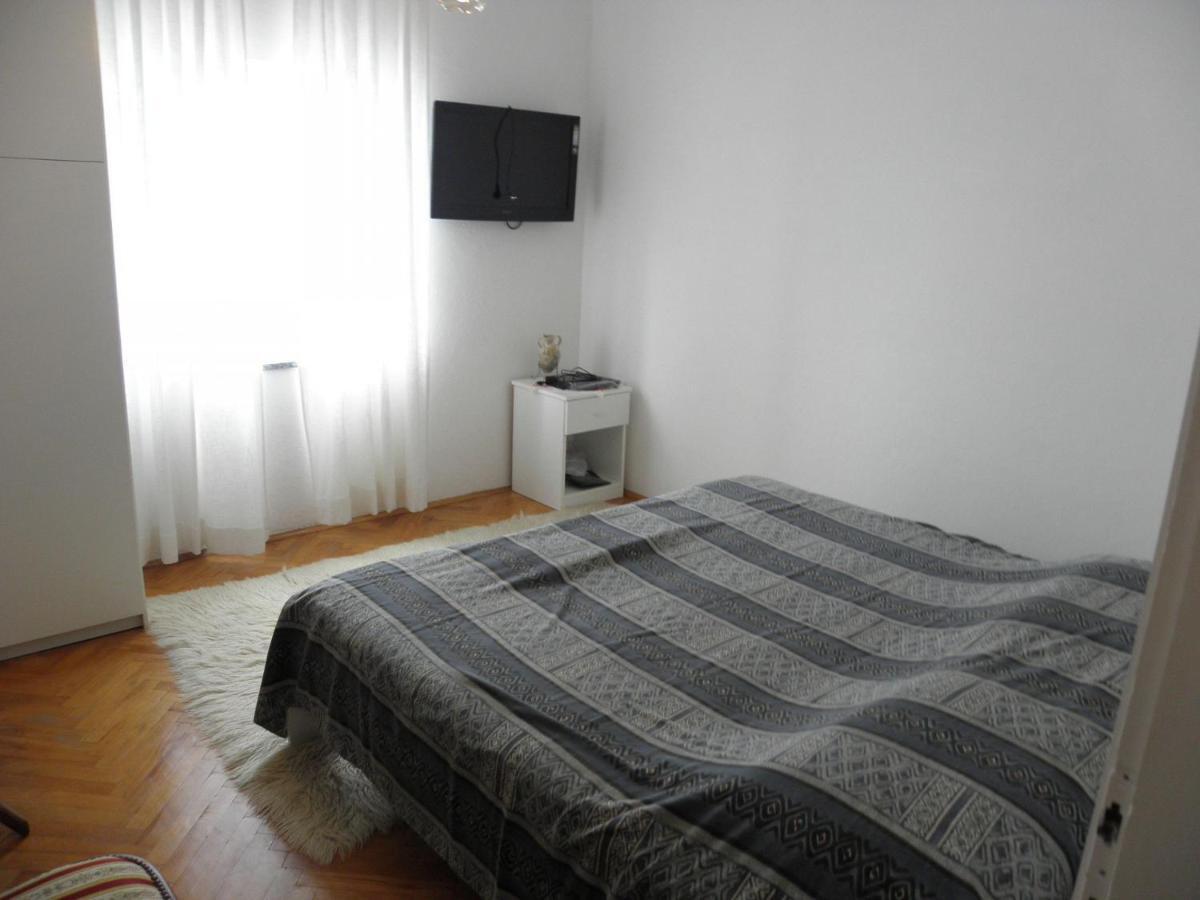 Apartments Neda - 5 M From Sea Lukovo Šugarje Extérieur photo