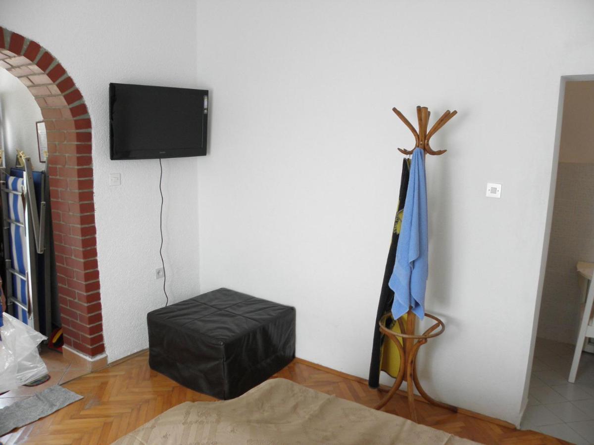 Apartments Neda - 5 M From Sea Lukovo Šugarje Extérieur photo